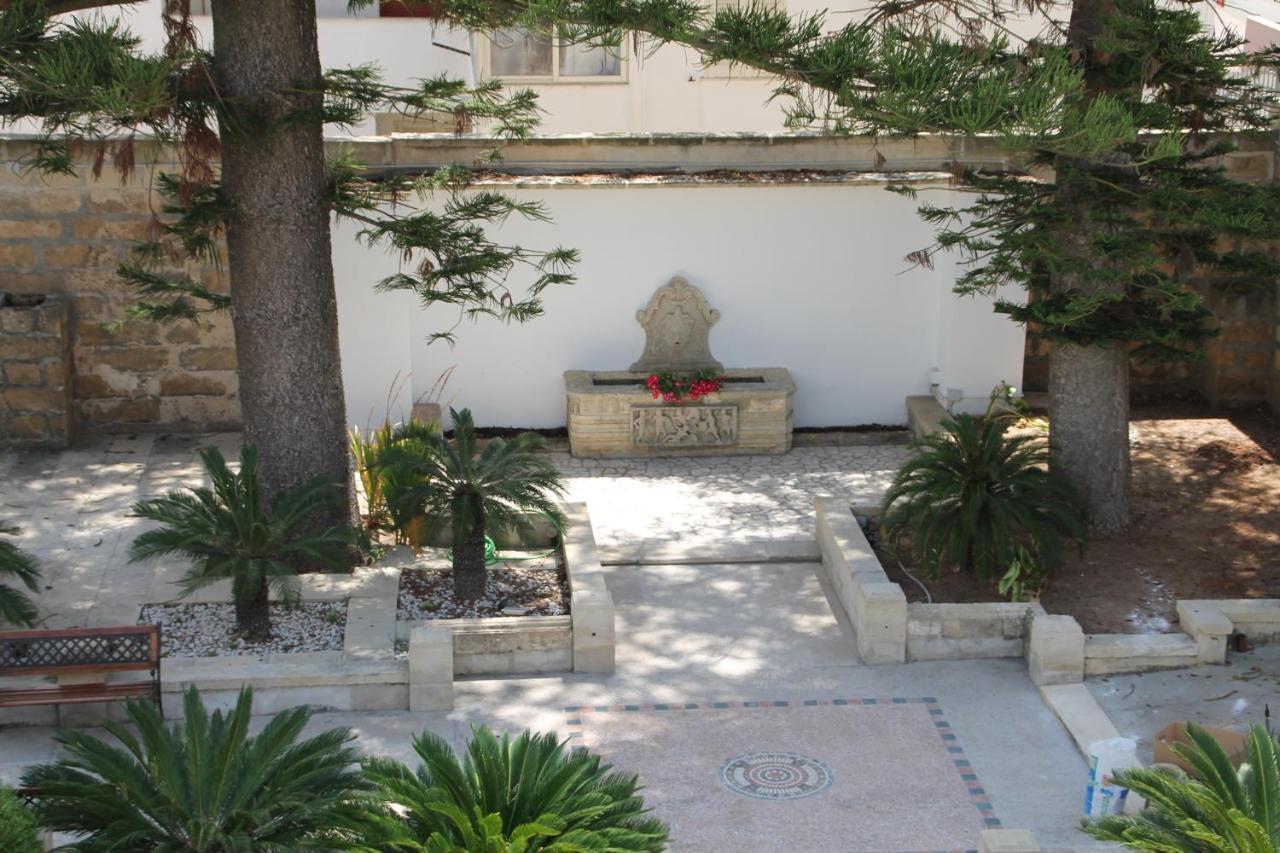 Villa Degli Angeli Santa Maria al Bagno Exterior foto